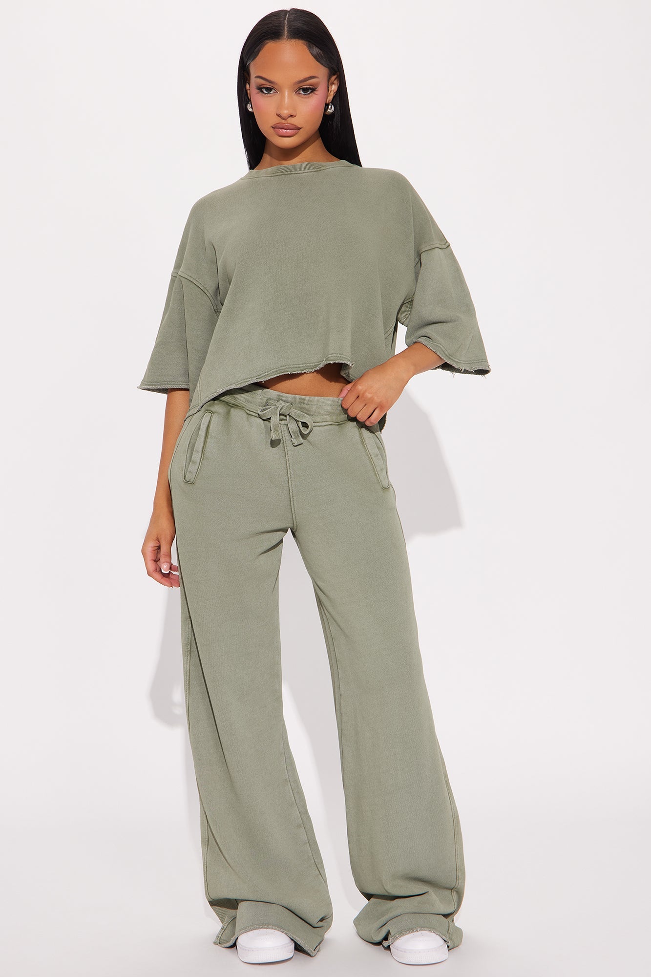 Strollin' Around Pant Set - Sage