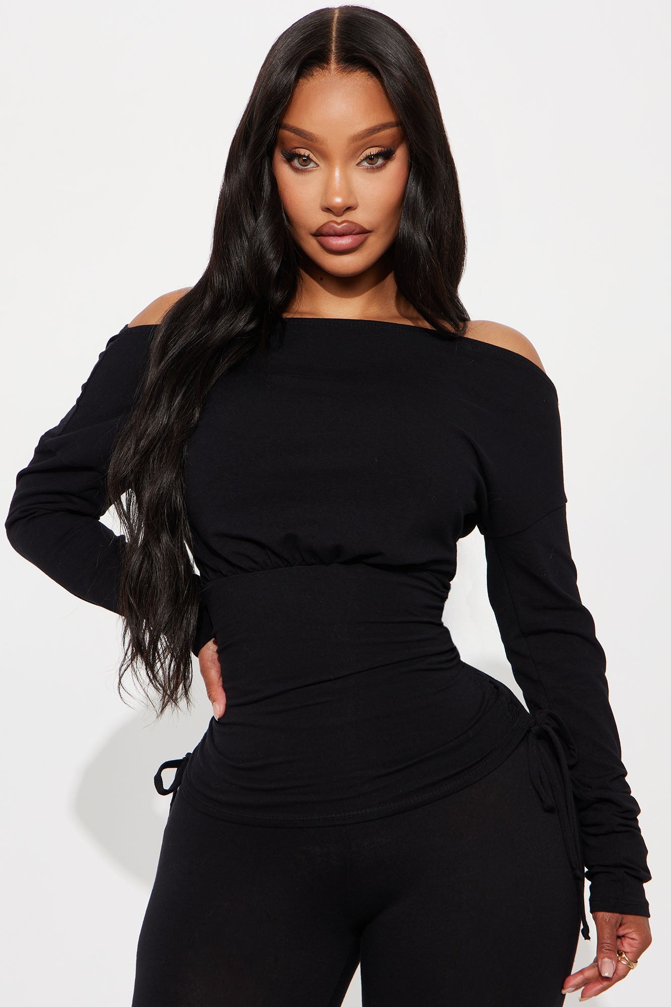Huda Ruched Off Shoulder Capri Set - Black