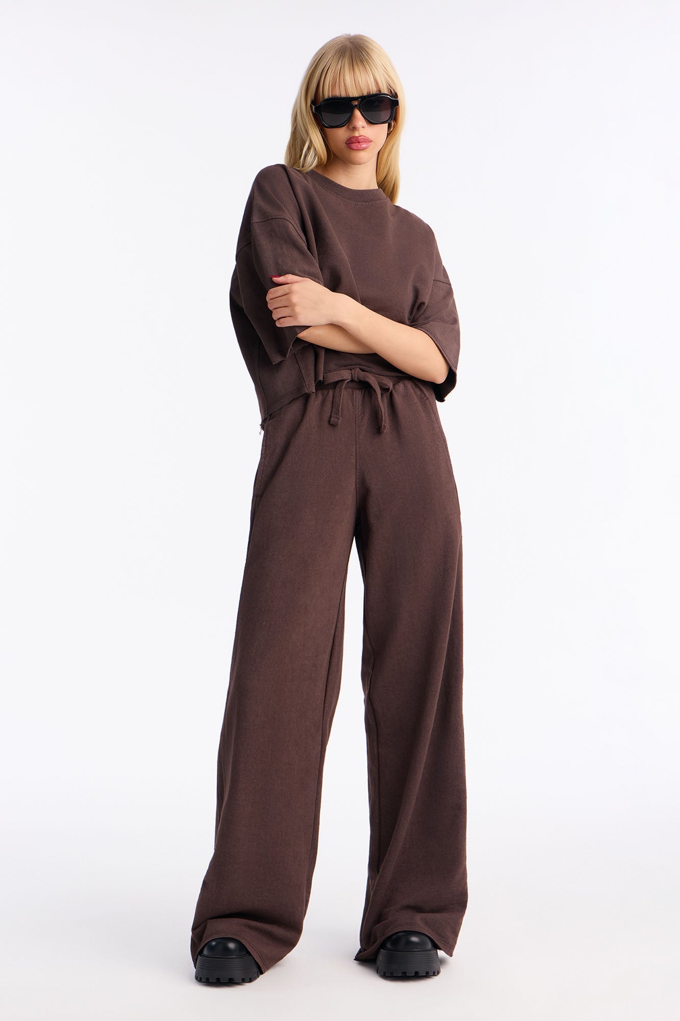 Strollin' Around Pant Set - Chocolate